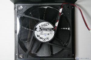 00014 ANTEC_HCG-520M_WWW.XTREMEHARDWARE.COM