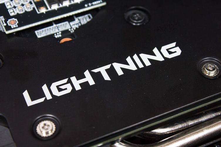 MSI-GeForce-GTX-770-Lightning 08